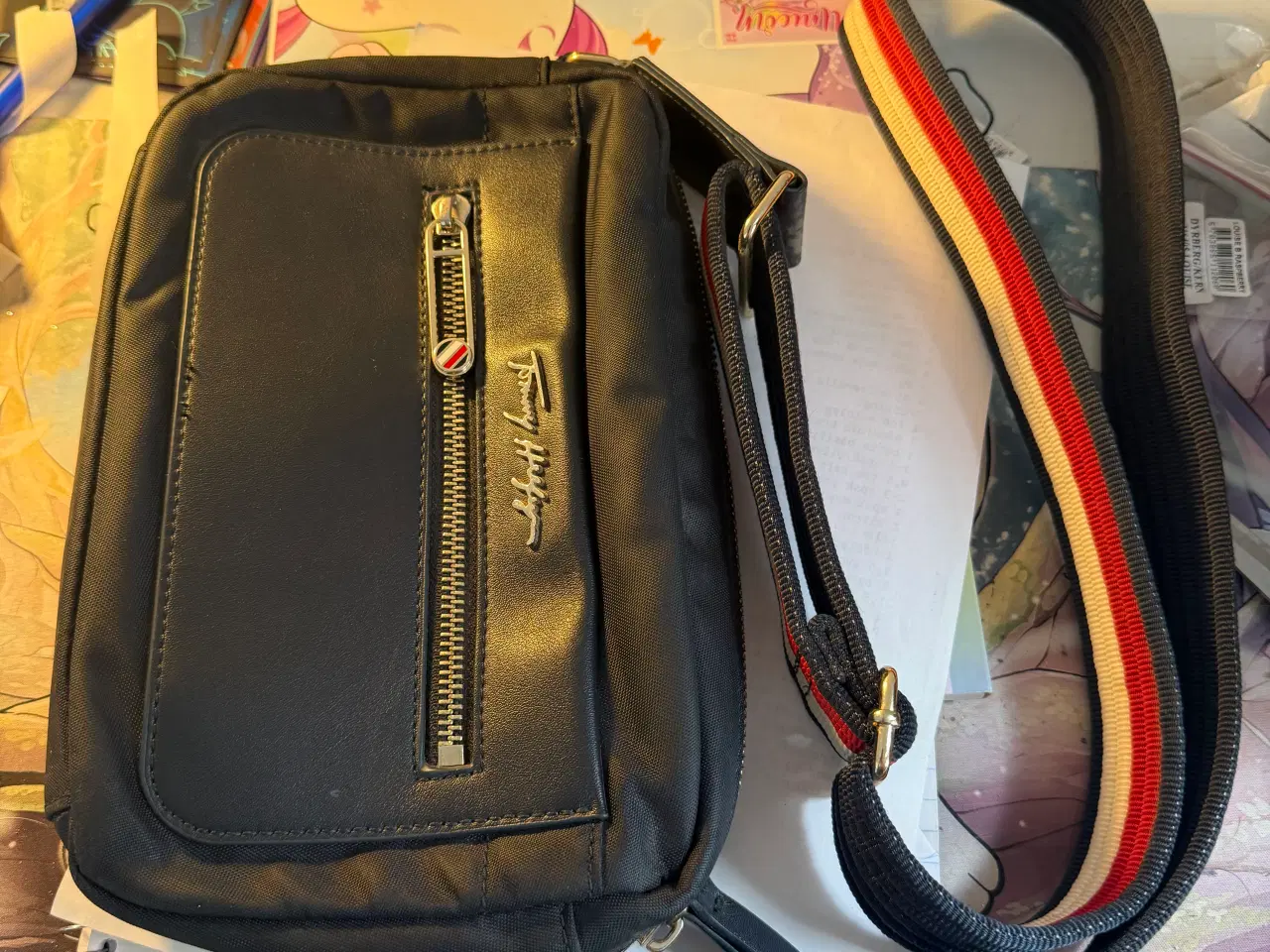 Billede 1 - Tommy Hilfiger taske