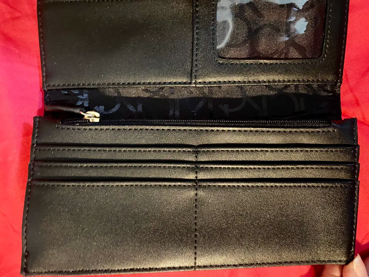 Billede 10 - CALVIN KLEIN taske og pung