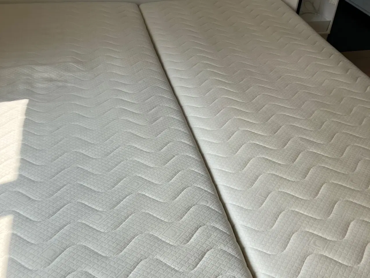 Billede 2 - 2 stk elevationssenge