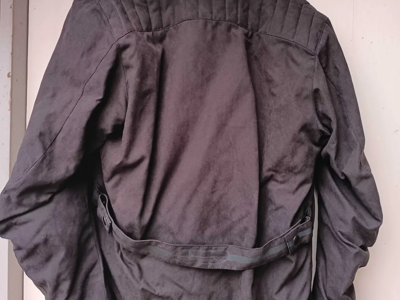 Billede 2 - AXO dame mc jakke str.L