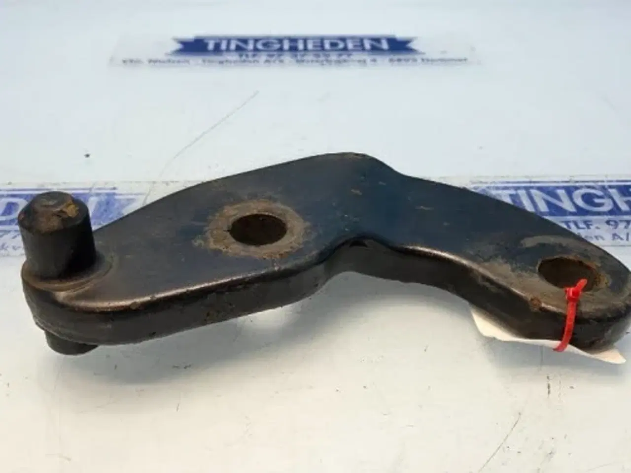 Billede 9 - New Holland TM165 Beslag L. 82006144