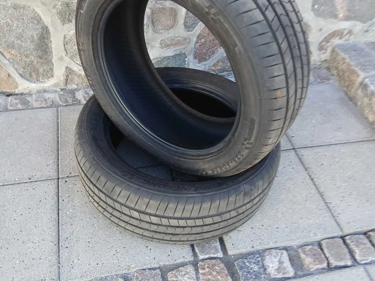 Billede 1 - Afmonteringsdæk 235/50-18