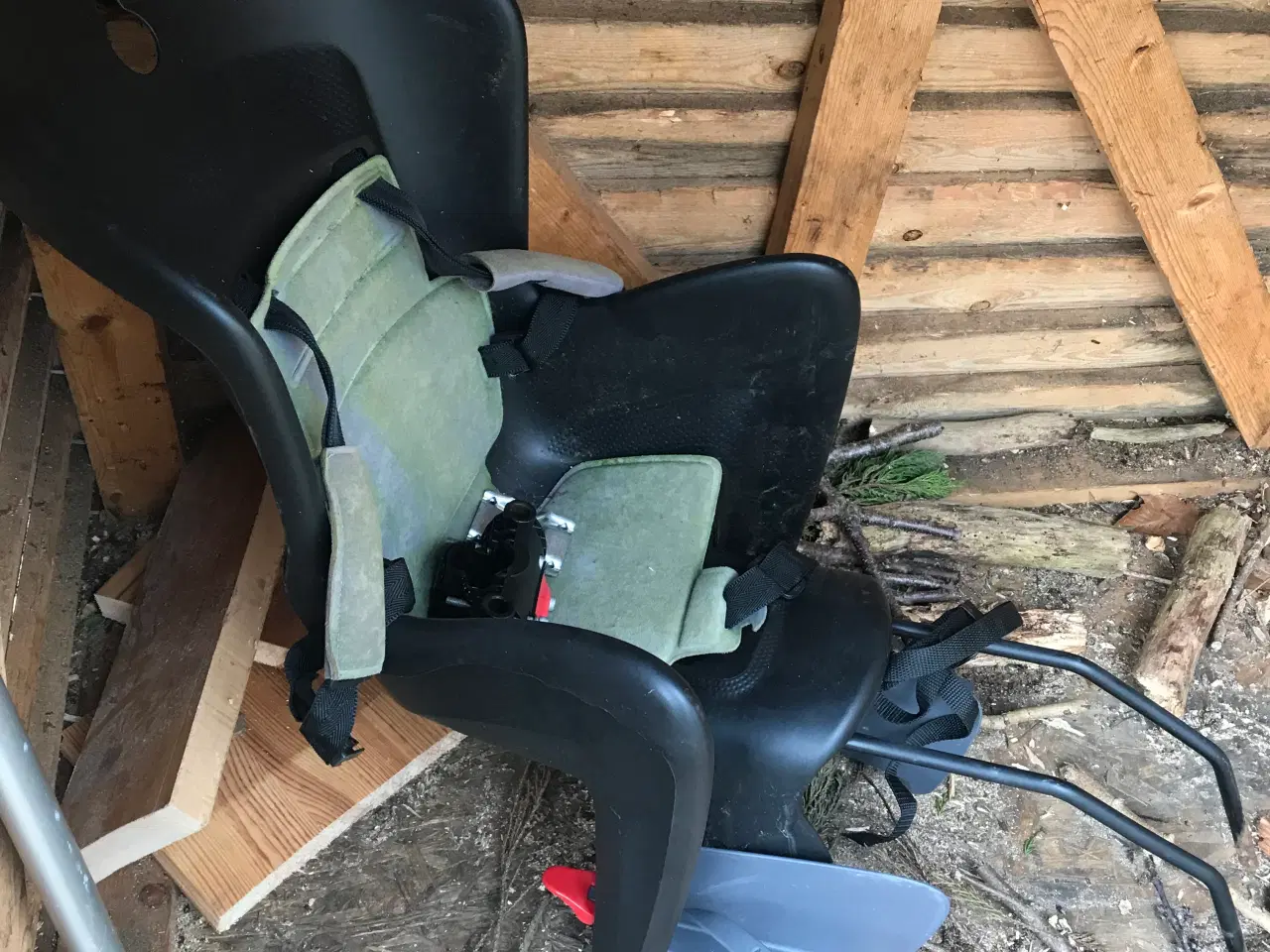 Billede 1 - Gratis Børnesæder med Beslag før Cykel