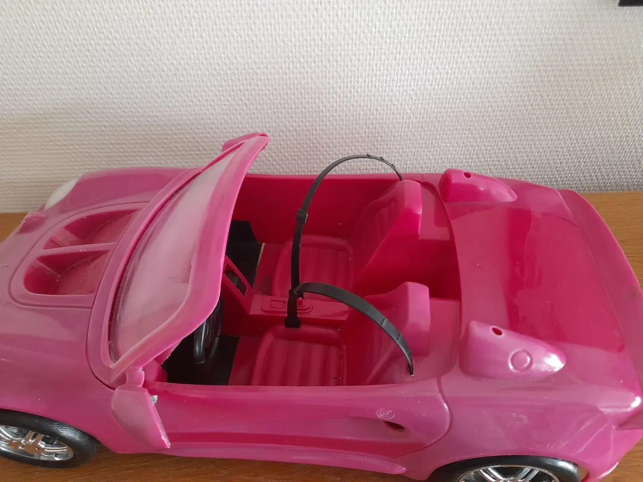 Billede 2 - Flot pink Barbie bil