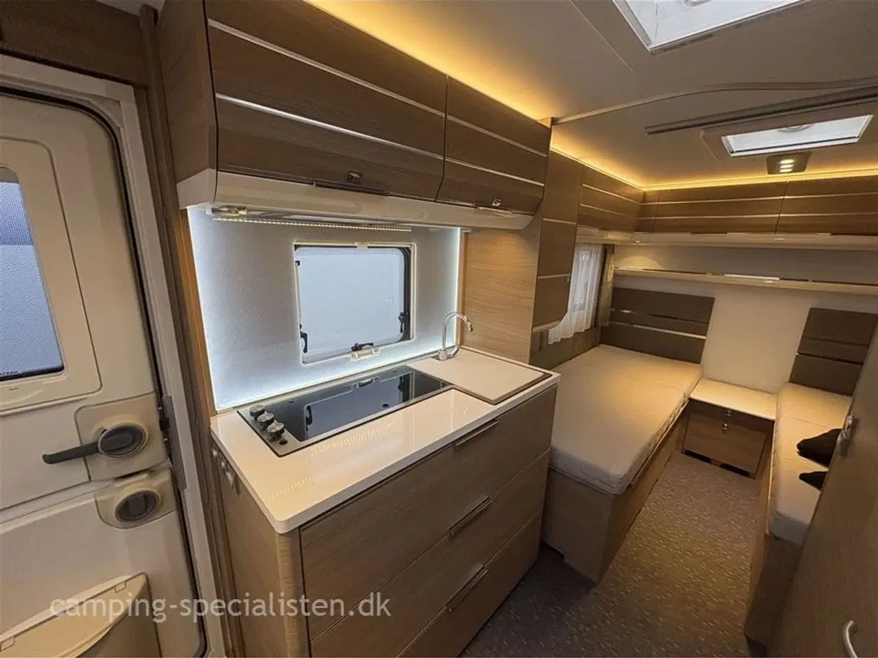 Billede 8 - 2019 - Adria Adora 502 UL   Adria Adora 502 UL Alde 2019 - Se den nu hos Camping-Specialisten.dk