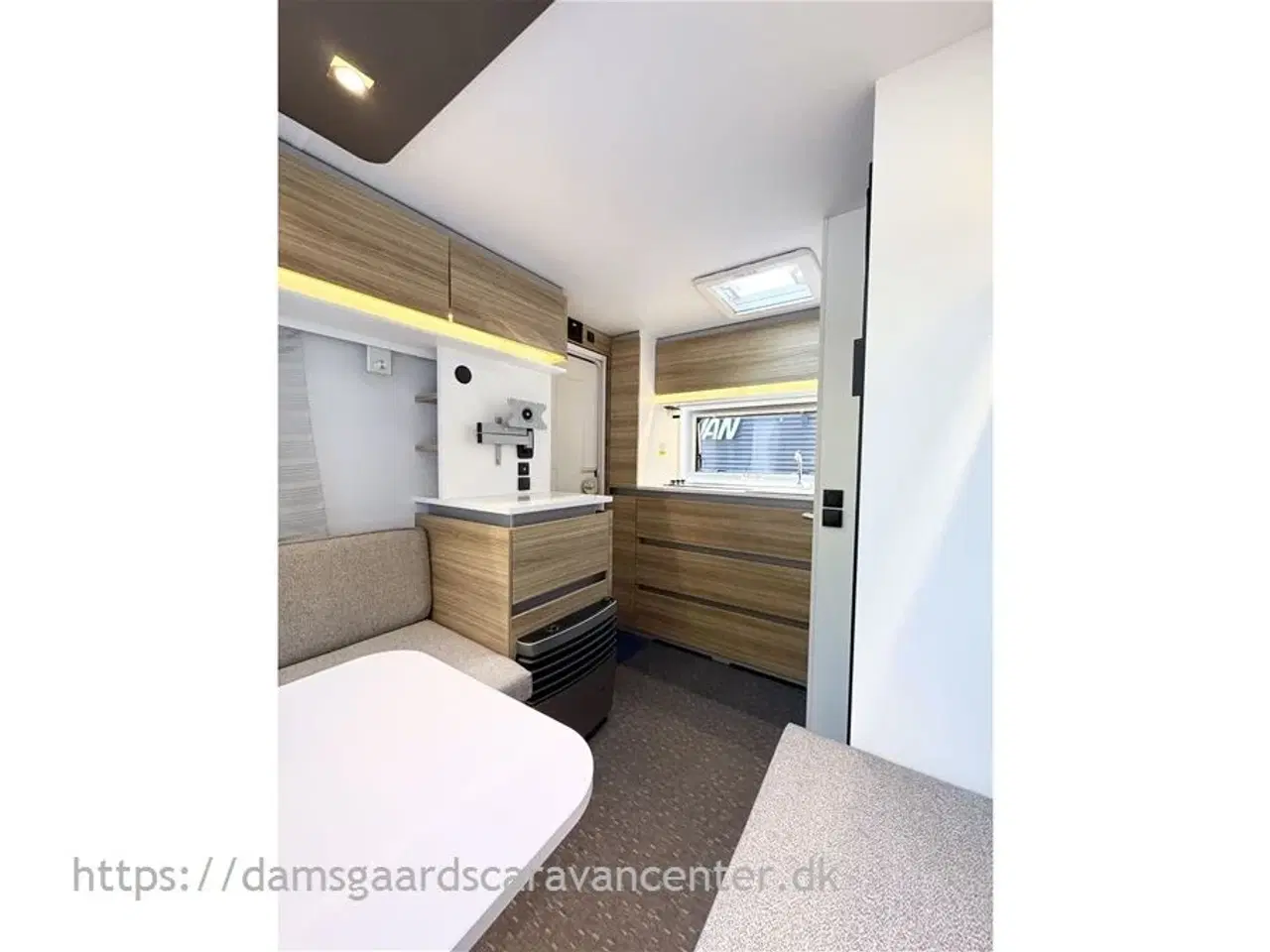 Billede 11 - 2019 - Adria Altea 362 LH 4 Four   Enkeltsenge-Lamel-Gulvtemp.-Mover-Telt