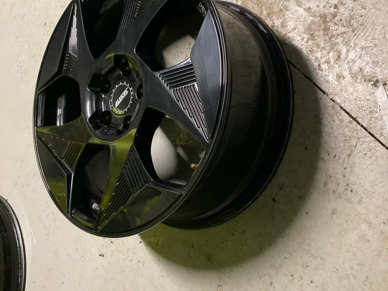 Billede 2 - Alu. fælge. Alutec KT3 Solar