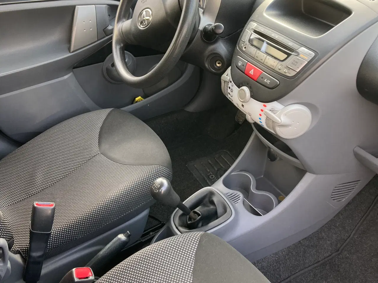 Billede 3 - Aygo i god stand 