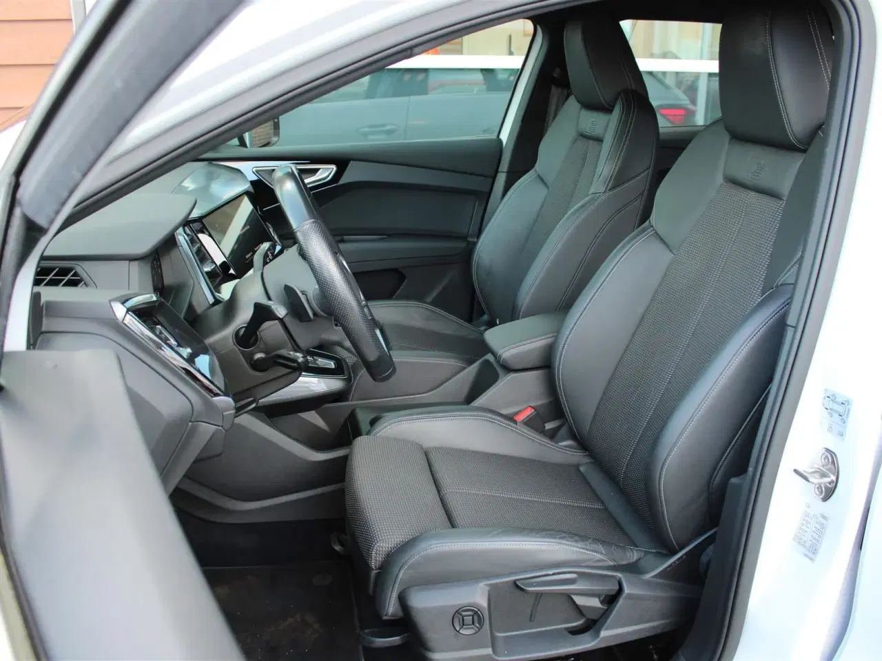 Billede 2 - Audi Q4 40 E-tron S Line 204HK 5d Aut.