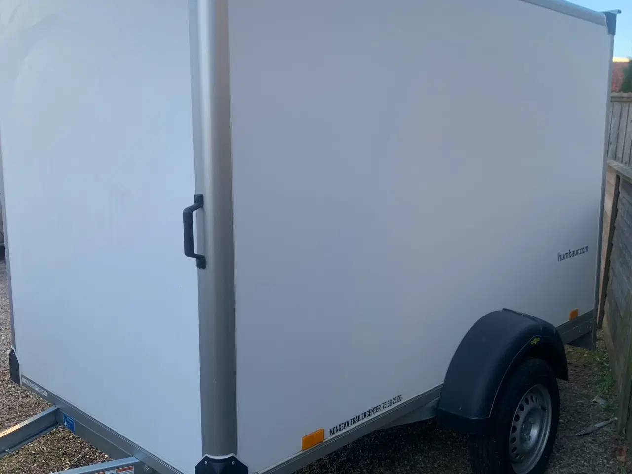 Billede 1 - Lukket trailer 