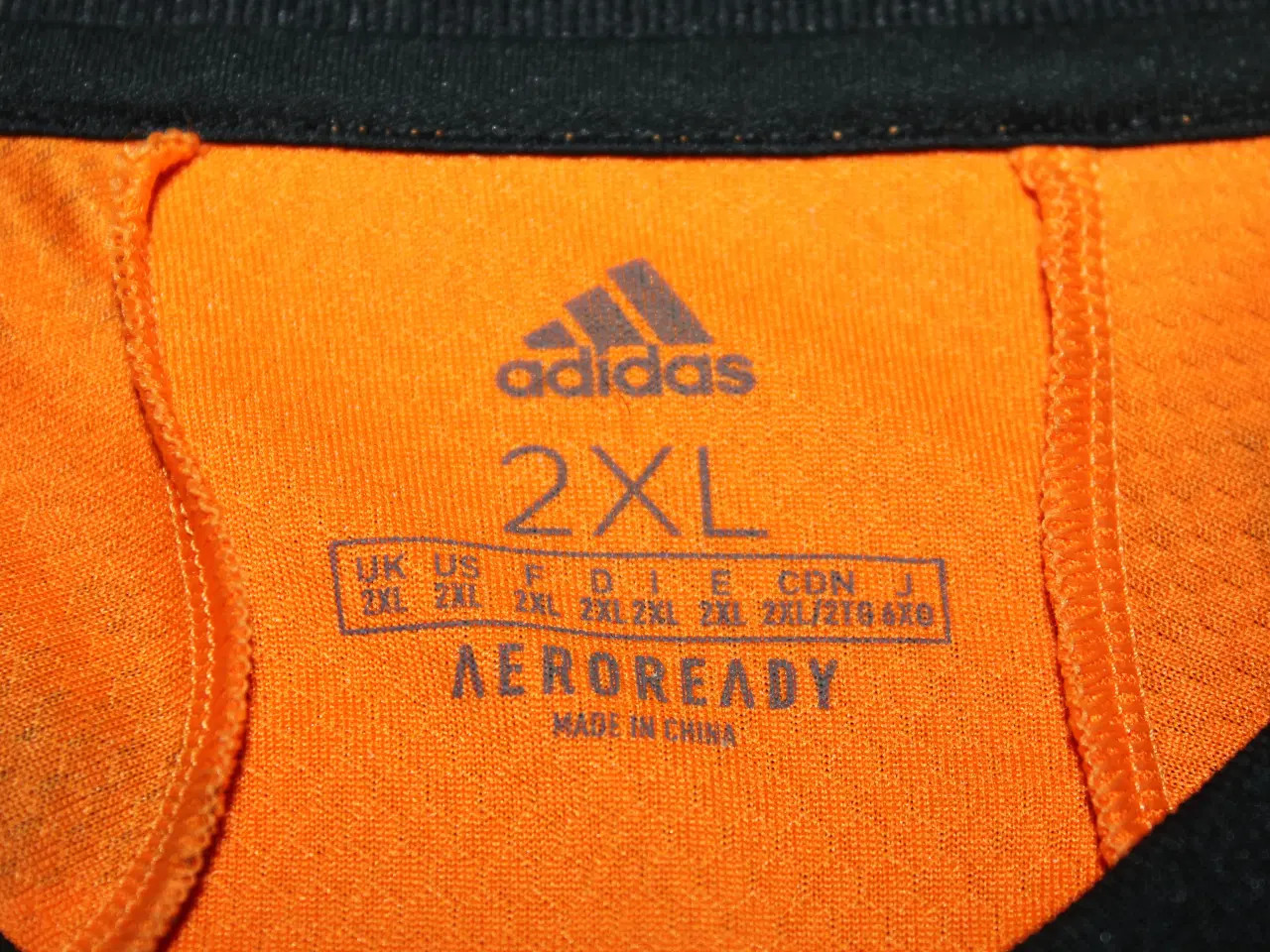 Billede 4 - Juventus FC Tredje Trøje (Sæson 21/22)