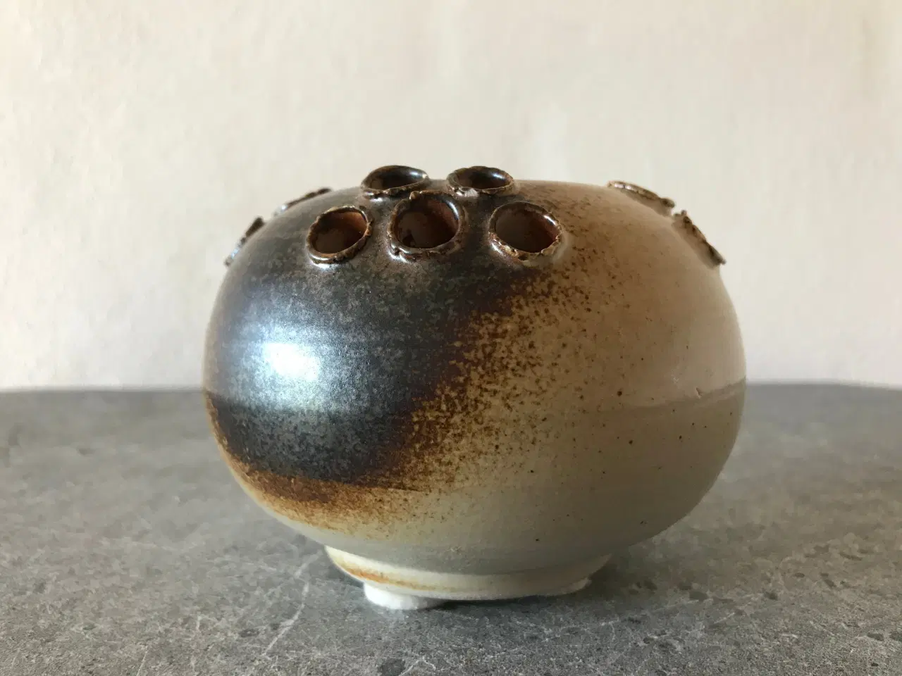 Billede 3 - Lille retro kuglevase / hulvase