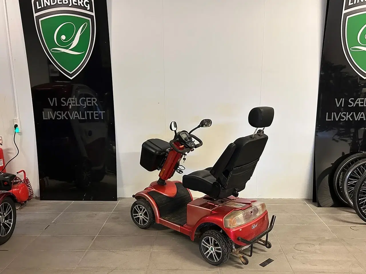 Billede 2 - LM-600 rød