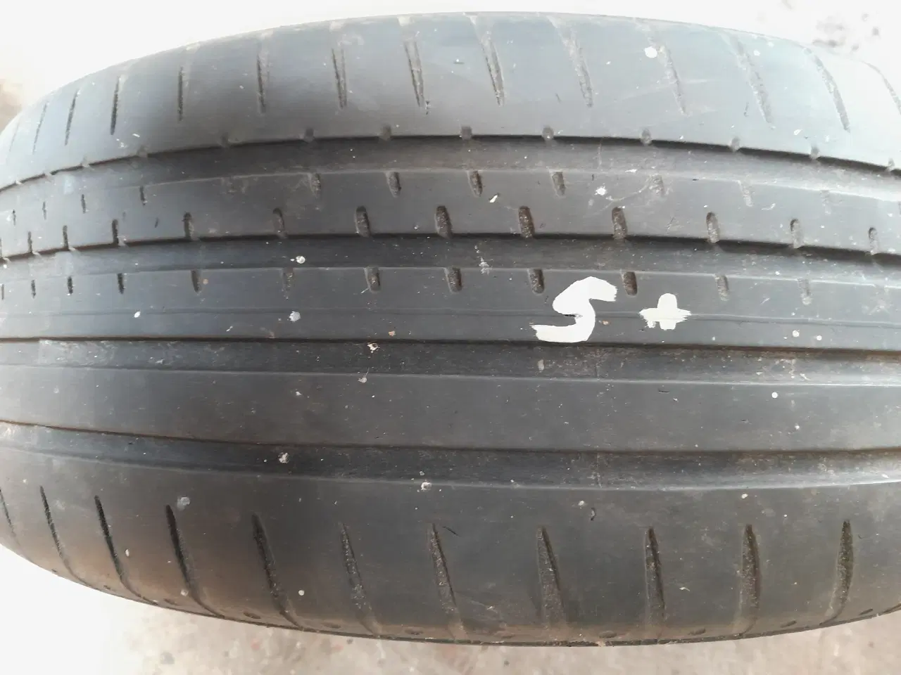 Billede 3 - Conti sportscontakt  205/55-16.  5 mm mønster 