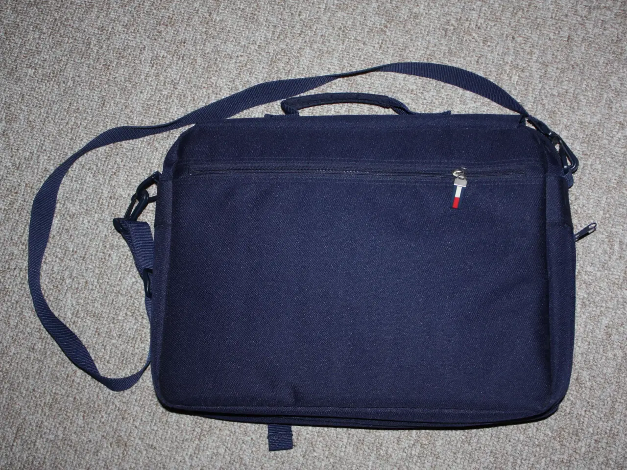Billede 2 - Tommy Hilfiger computertaske