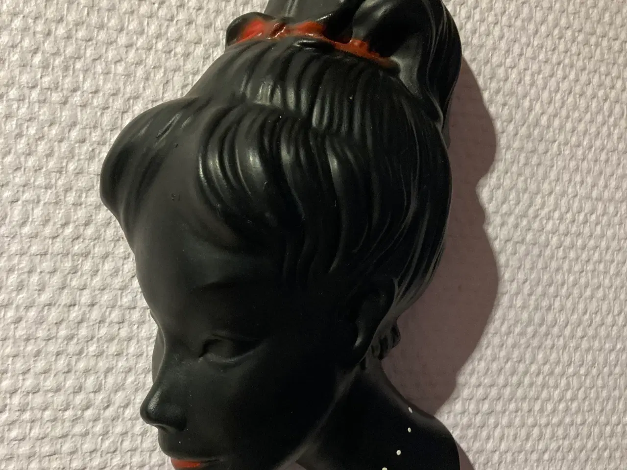 Billede 6 - Kvindeansigt relief