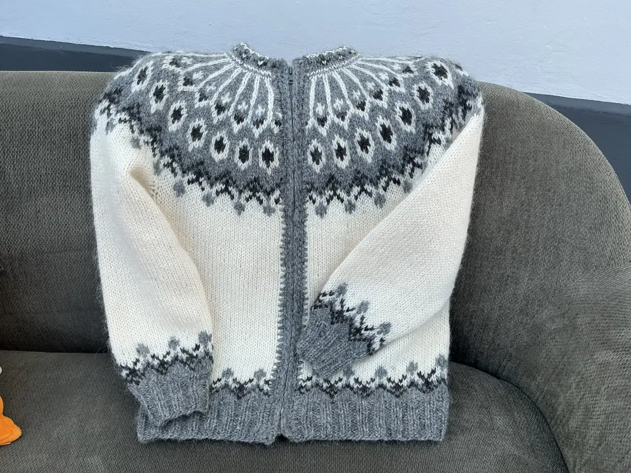 Billede 3 - ISLANDSK SWEATER MED LYNLÅS