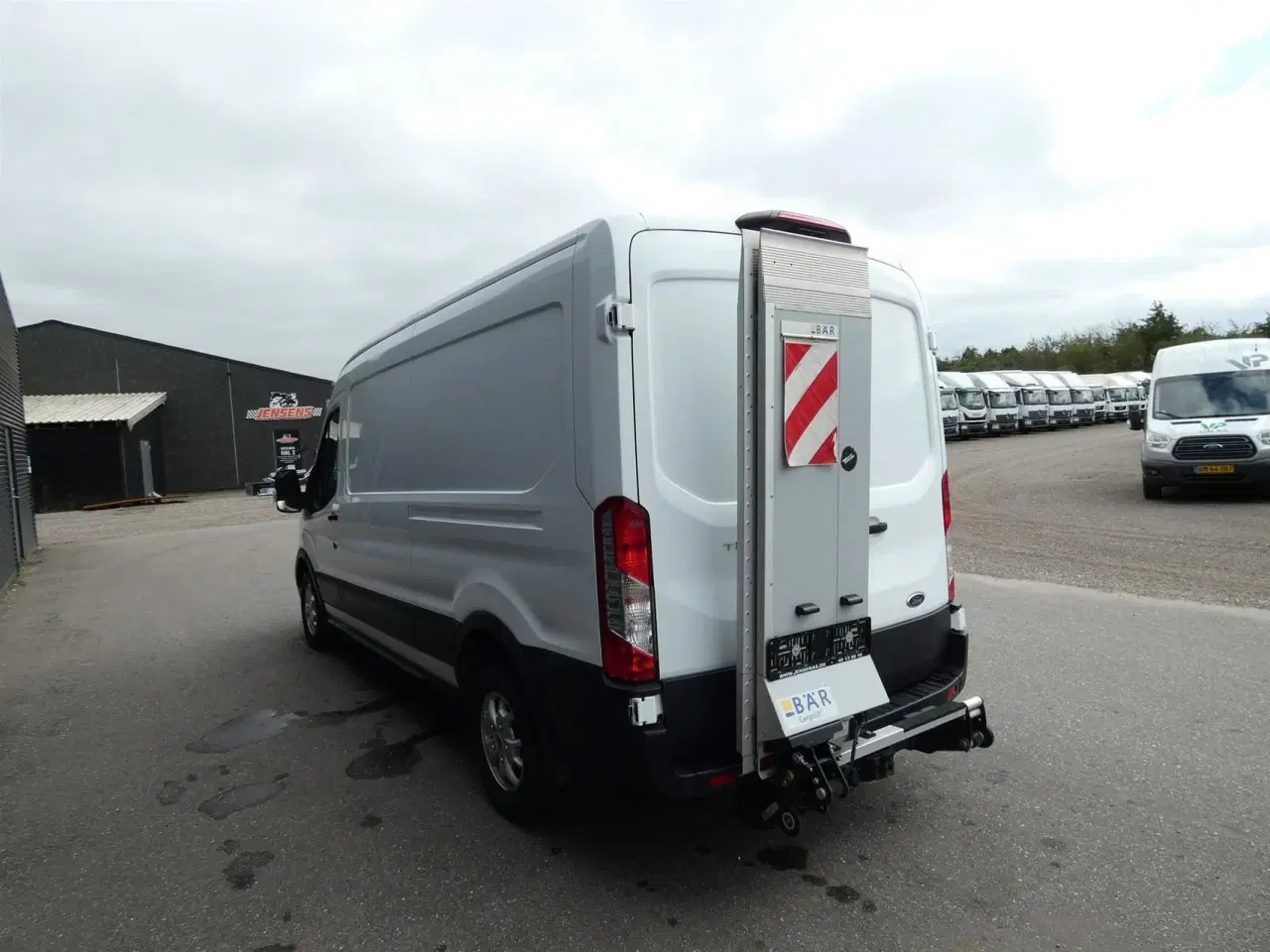 Billede 7 - Ford Transit 350 L3H2 2,0 TDCI HDT Limited RWD 170HK Van 10g Aut.