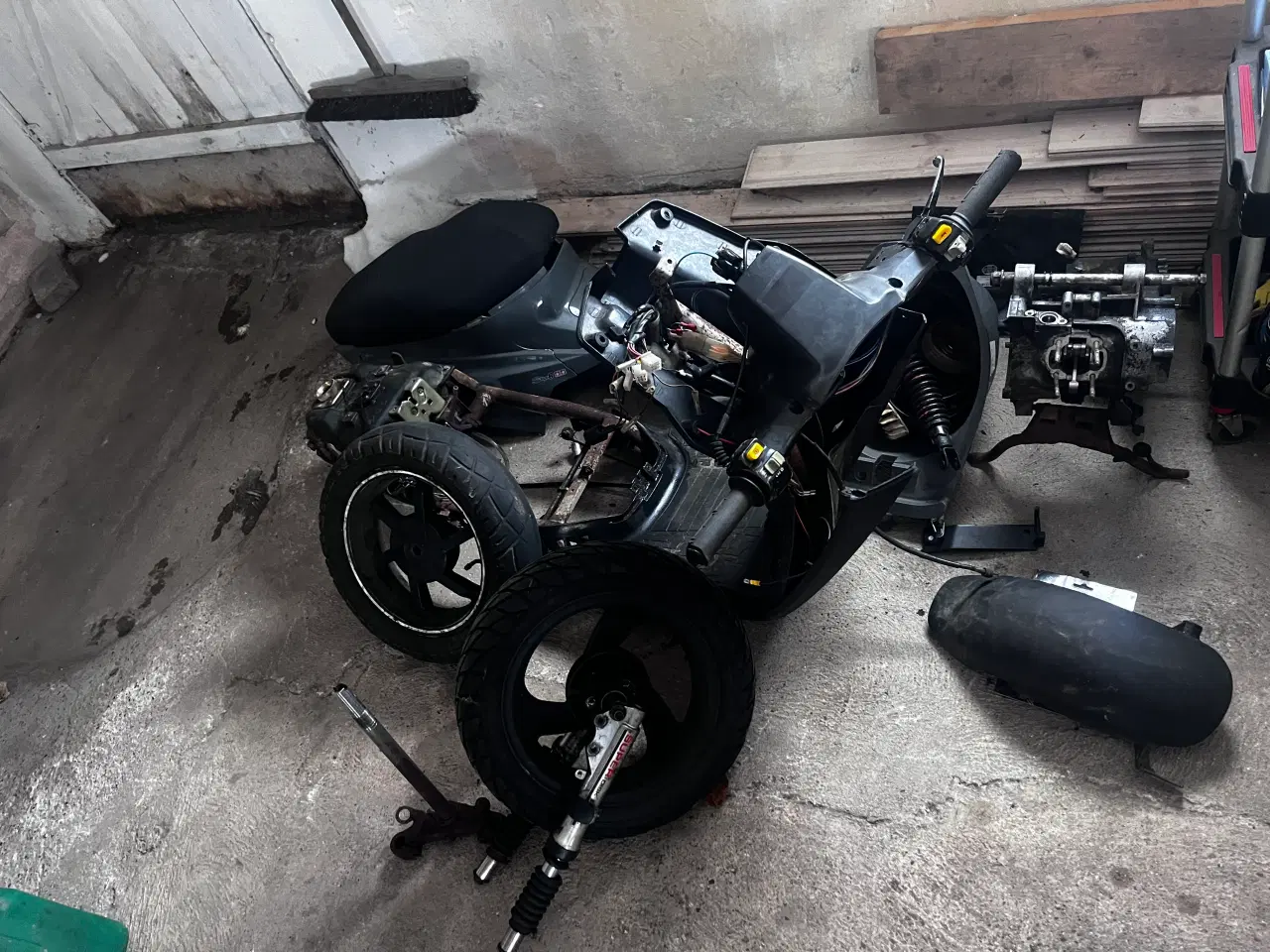 Billede 1 - Pgo big max projekt/dele