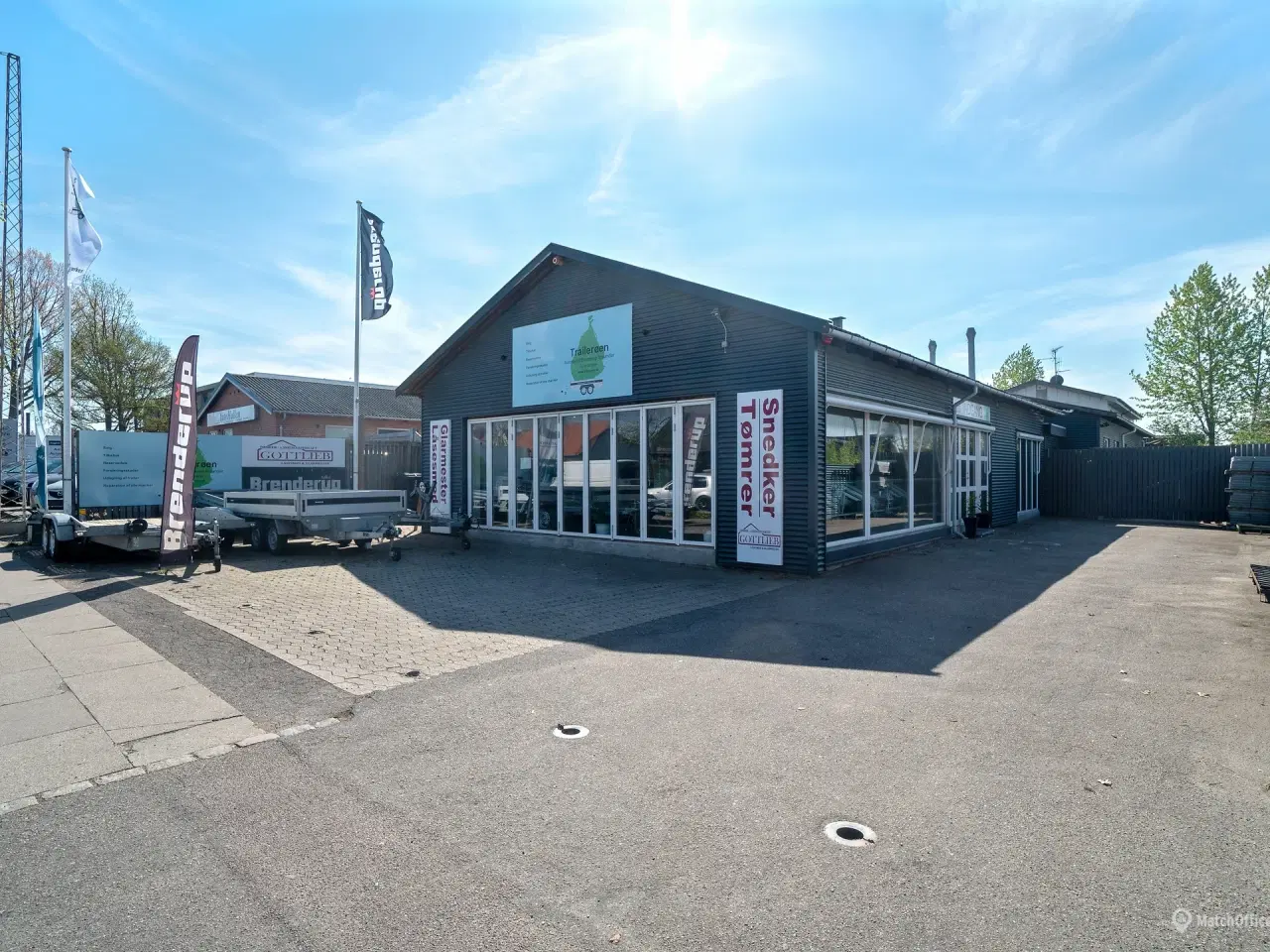 Billede 3 - Showroom med lager