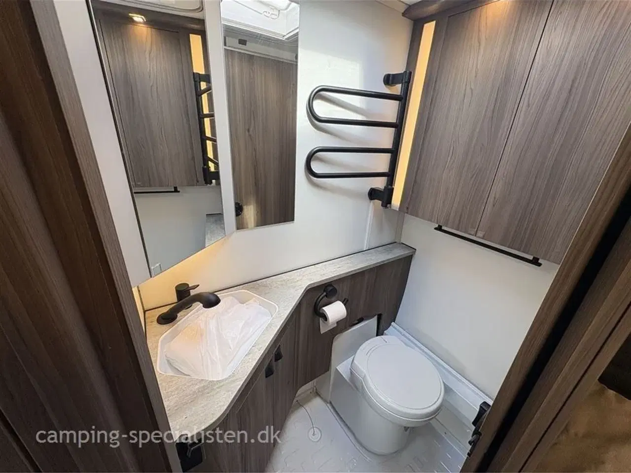 Billede 10 - 2025 - Kabe Briljant 470 XL KS   Kabe Briljant 470 KS 2025 - Se den nu hos Camping-Specialisten.dk