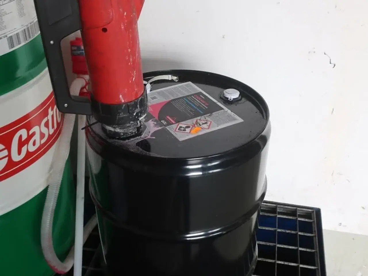 Billede 1 - Ca. 50 liter kølervæske