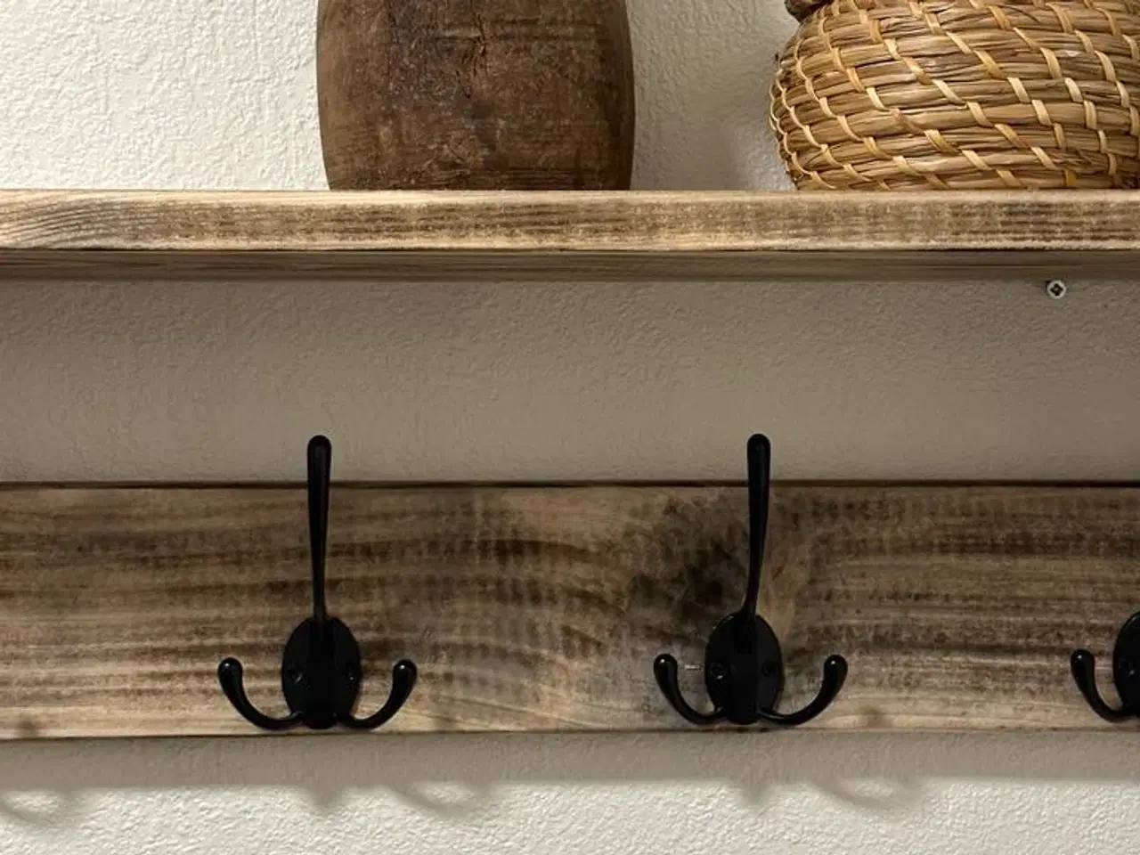 Billede 2 - Mersi knagerække med 4 knager