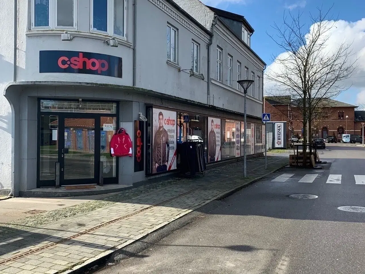 Billede 2 - Butikslokale centralt i St. Heddinge centrum