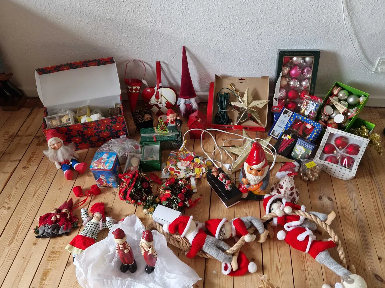 Billede 1 - Julepynt og påskepynt