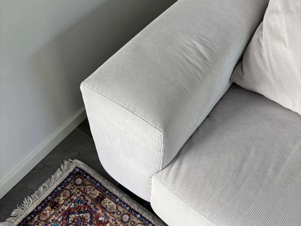 Billede 4 - Sofa med højrevendt chaiselong 