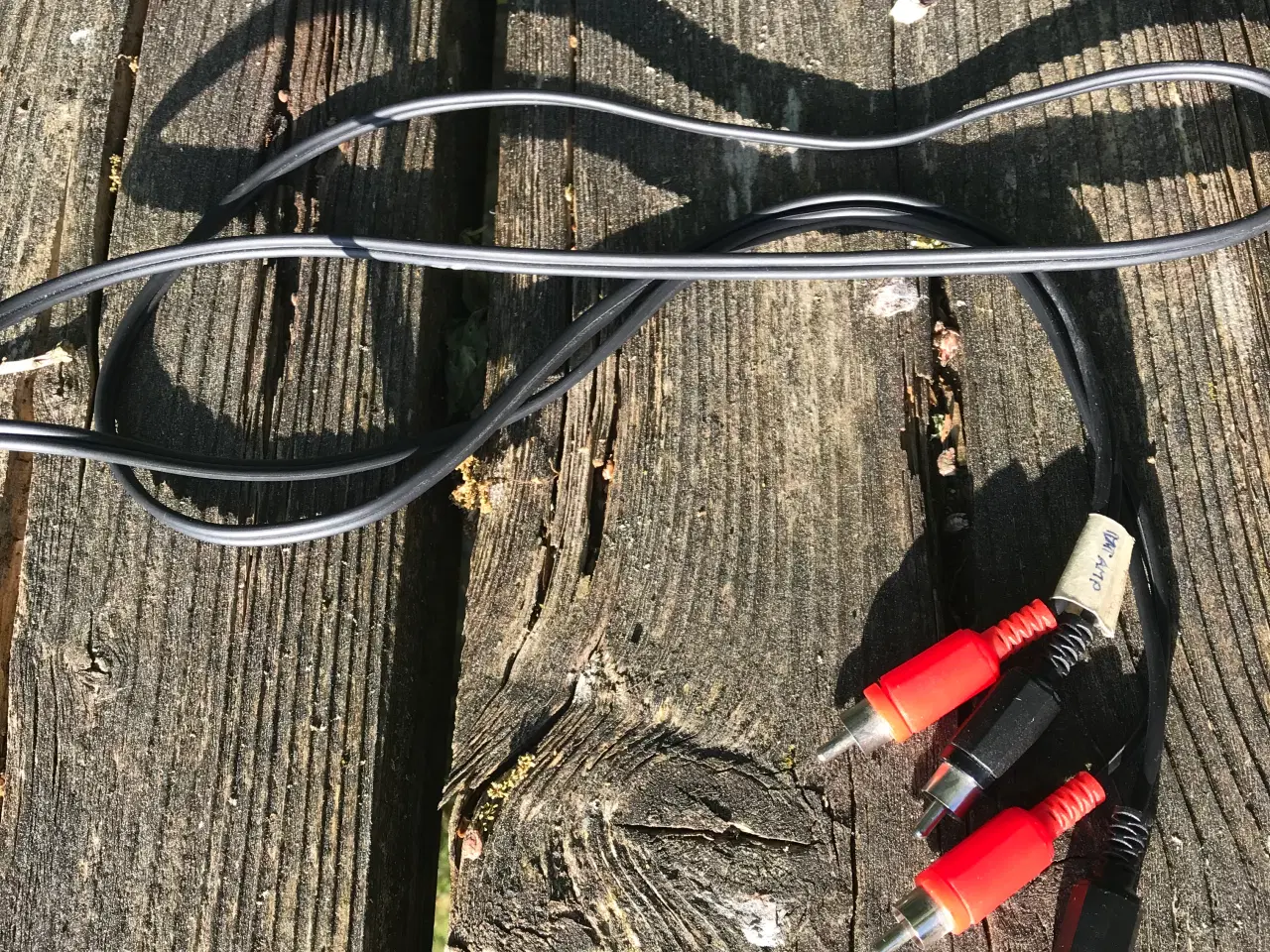 Billede 2 - Phono kabel, Han til Han Rød og Sort, 1,5 m