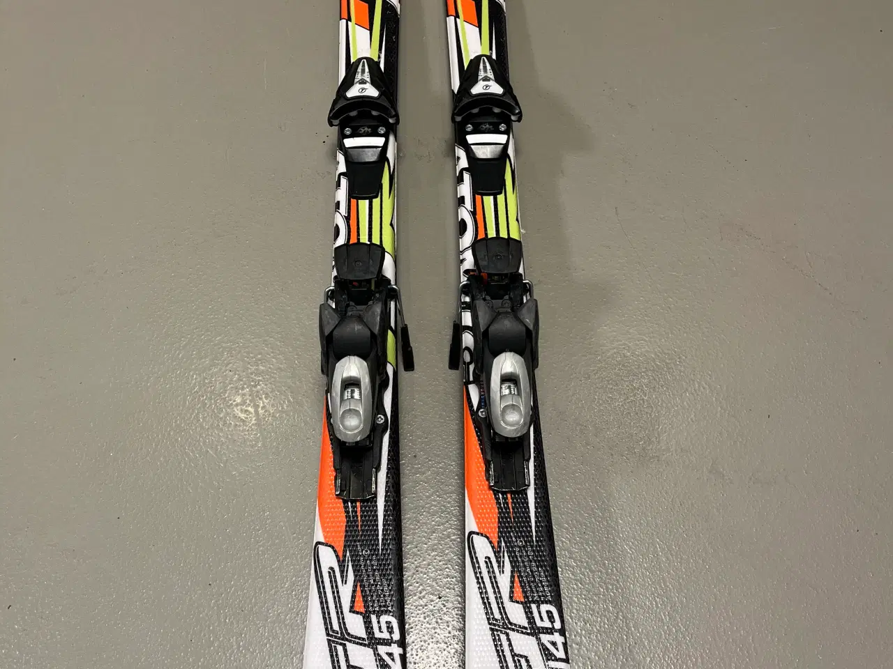 Billede 1 - ATOMIC Carving Ski