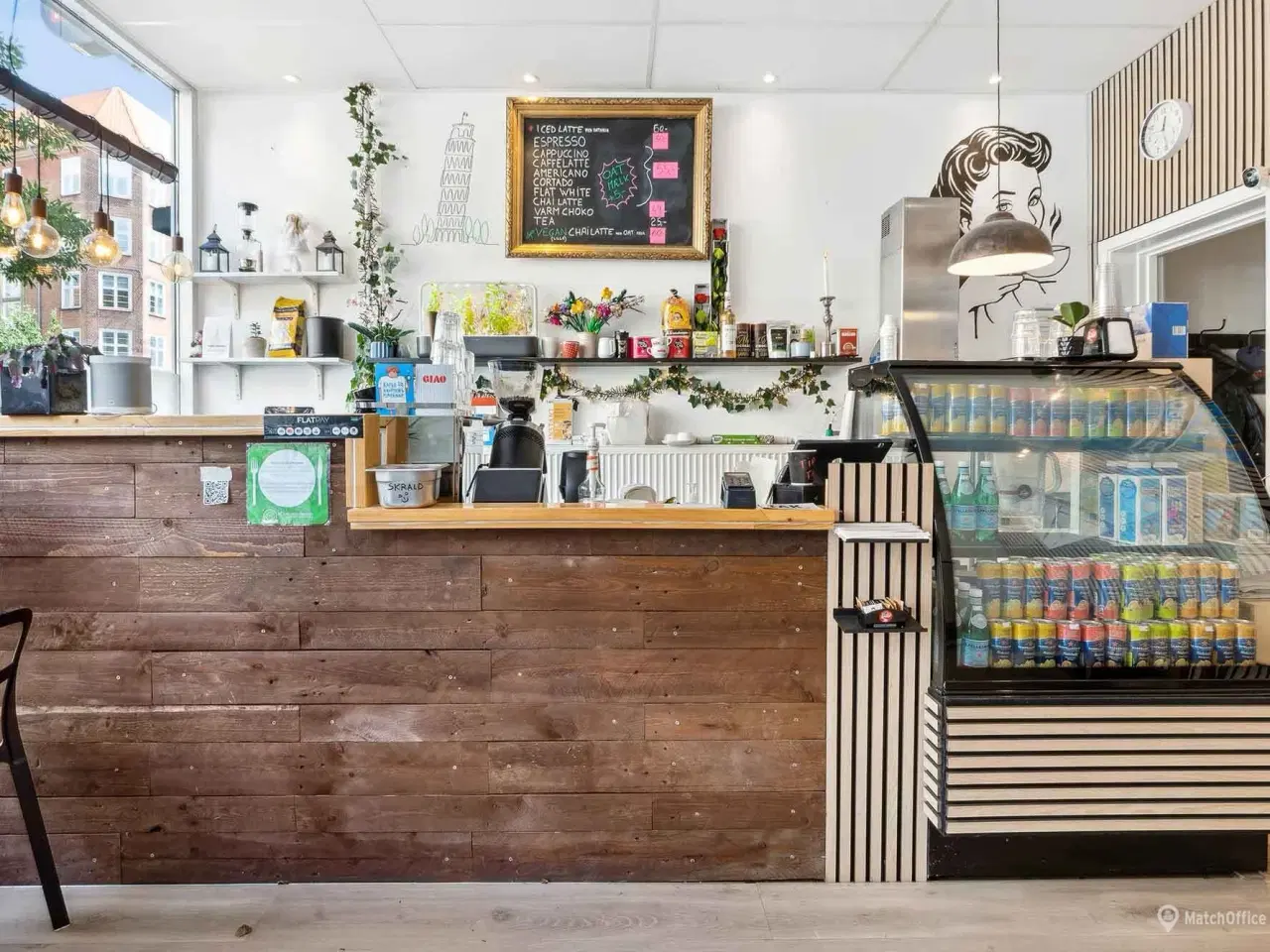 Billede 1 - Butikslejemål nær Lindevangsparken med mange anvendelsesmuligheder - fritaget for moms.