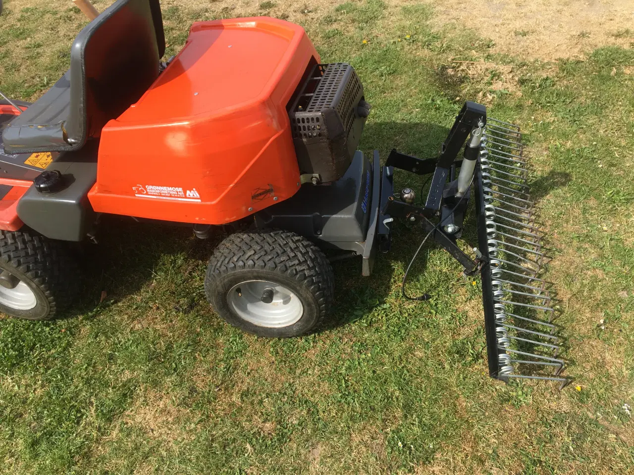 Billede 11 - Husgvarna Frontklipper Knækstyret