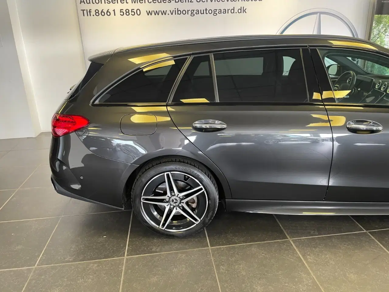 Billede 5 - Mercedes C300 e 2,0 AMG Line stc. aut.