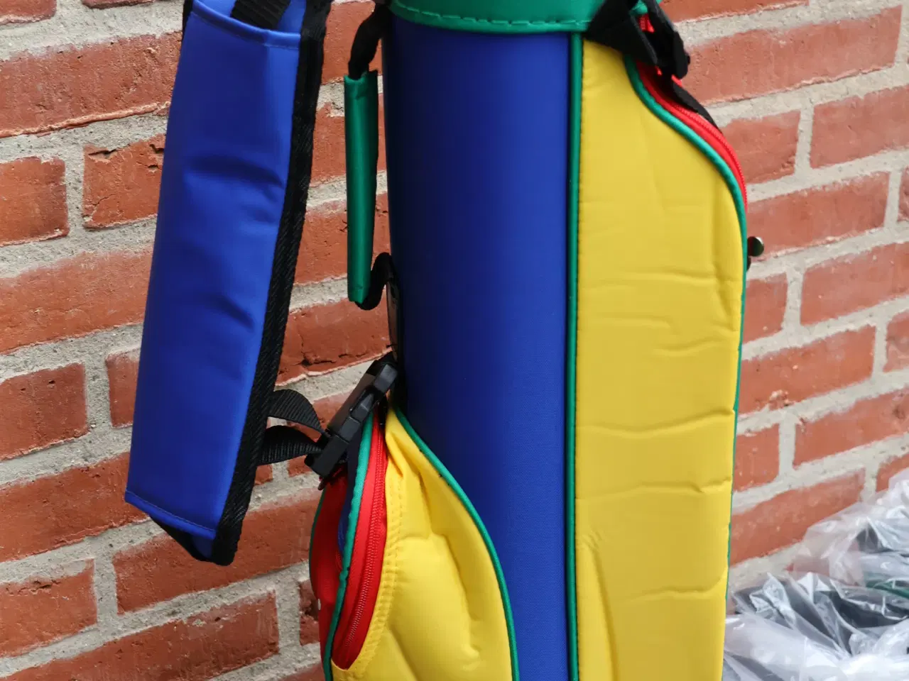 Billede 2 - 26 stk store Disney Golfbags. H ca 62cm Ubrugte.