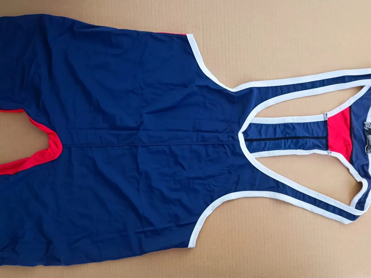 Billede 5 - Svømmedragt til ham, str. L-XL 