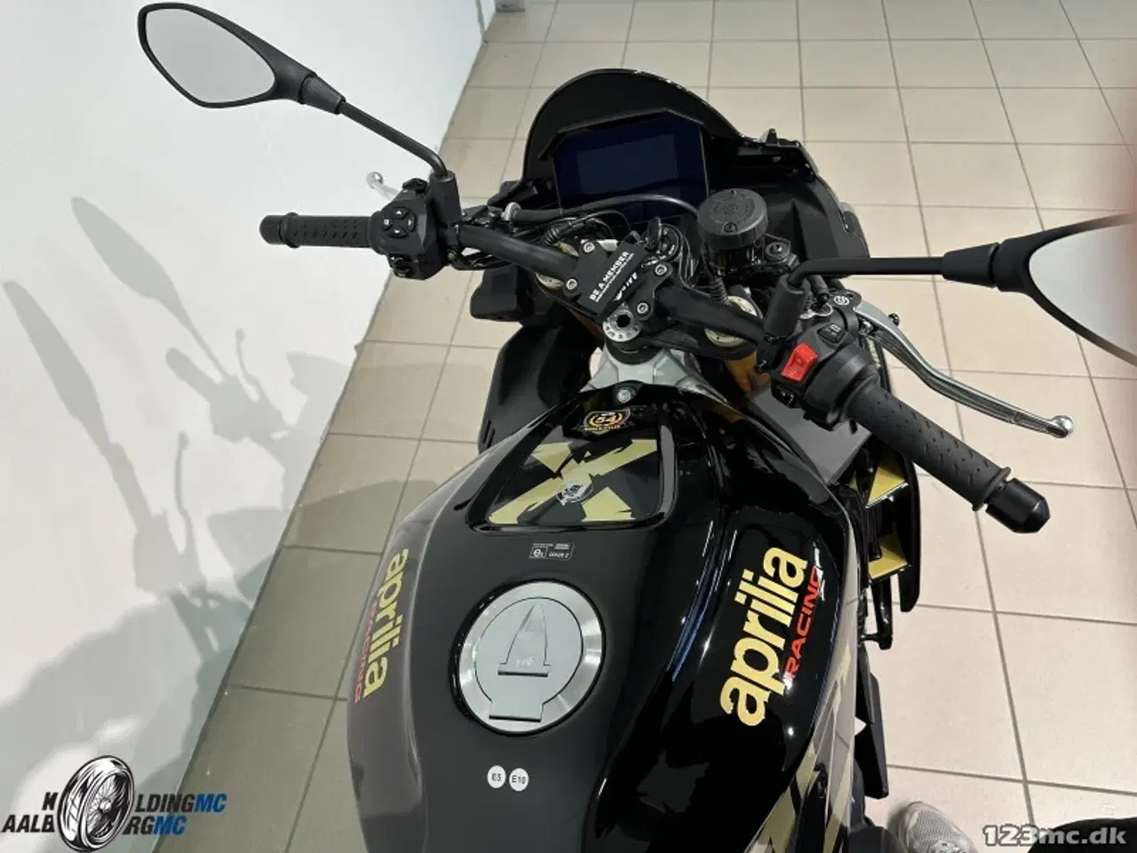 Billede 7 - Aprilia Tuono V4 Factory Aalborg MC