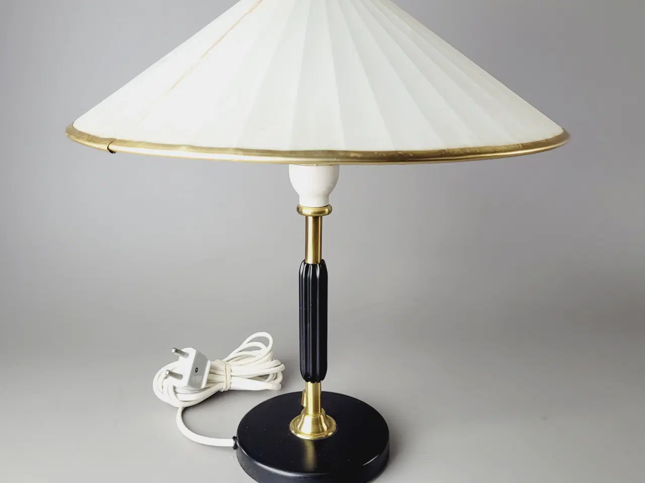 Billede 8 - ⭐️· Elegant vintage bordlampe i stil med  Kongelys