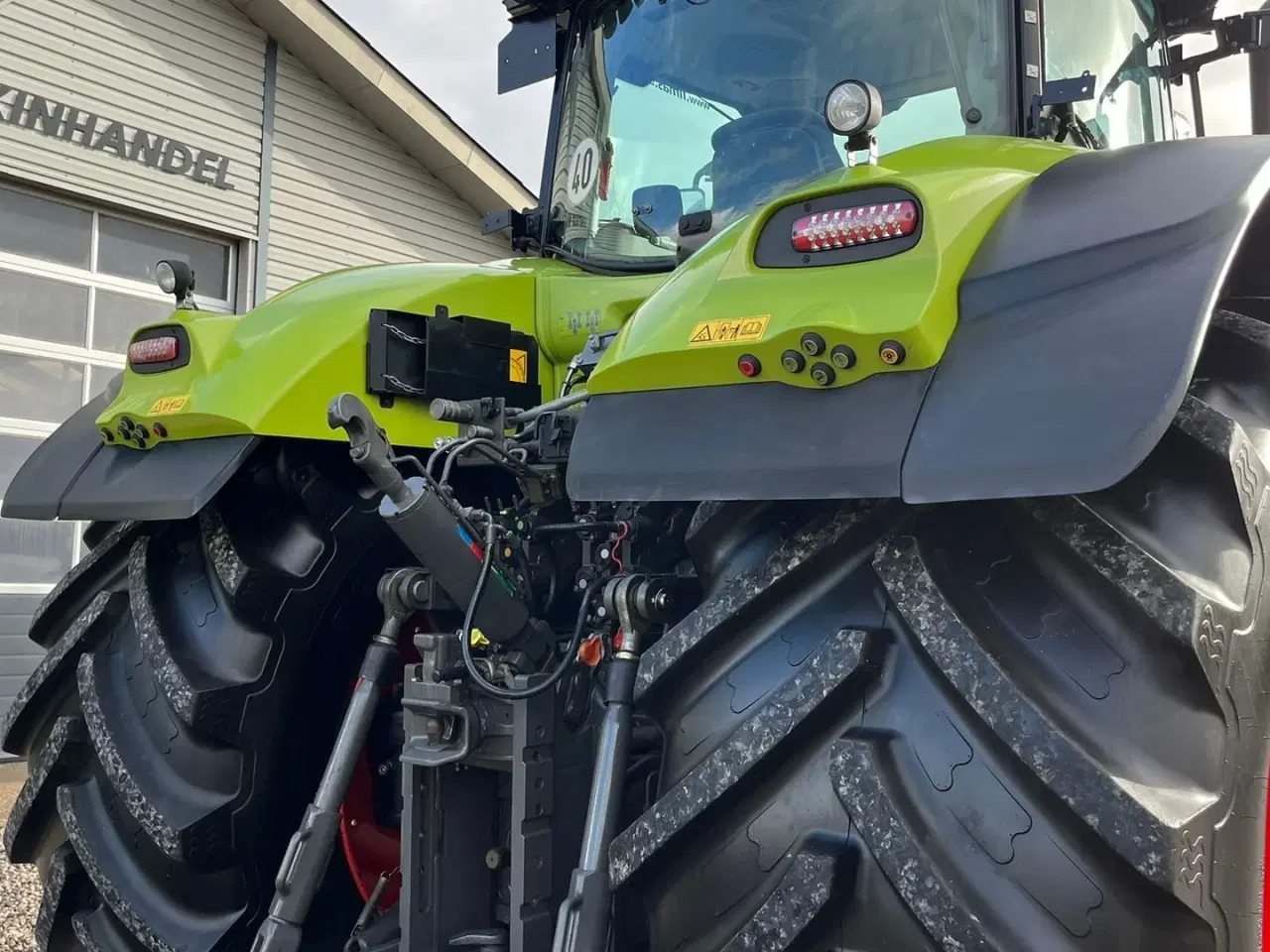Billede 17 - CLAAS Axion 930 CMatic Med næsten nye dæk, frontlift og evt et RTK GPS anlæg