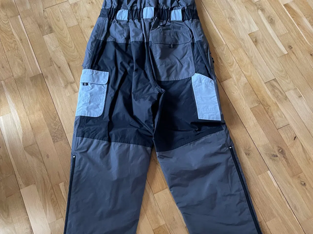 Billede 6 - Arbejdssæt str L, bestående af jakke og selebukser