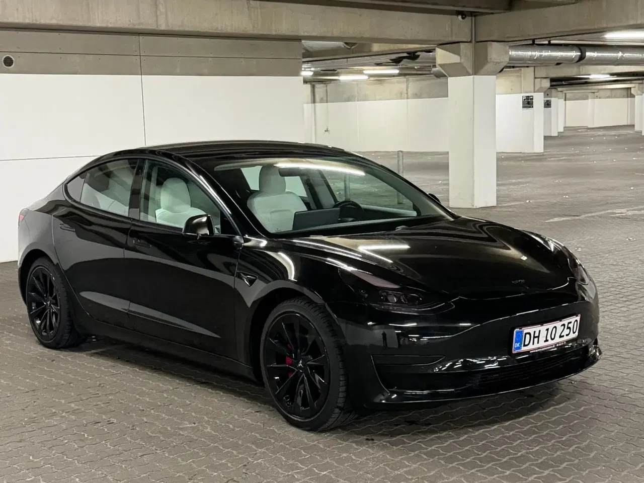 Billede 1 - Tesla Model 3 Standard Range+ RWD