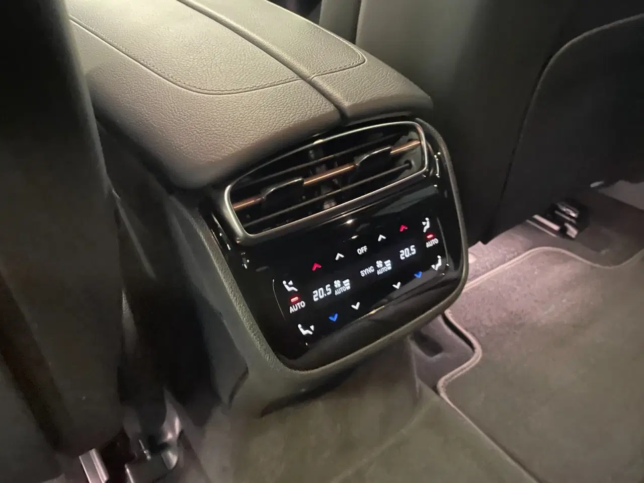 Billede 10 - Mercedes EQE350+  Electric Art