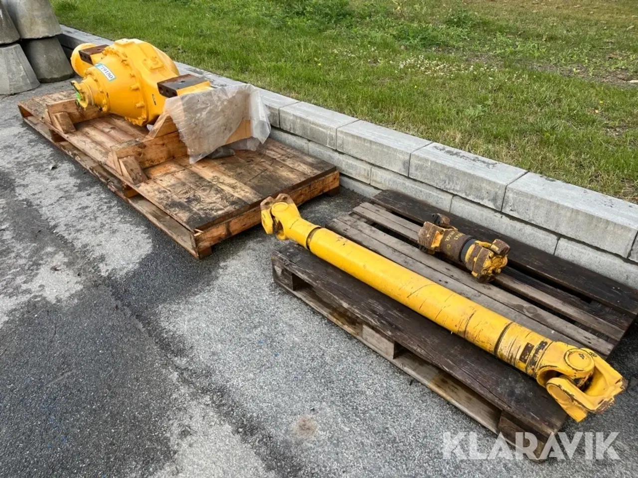 Billede 2 - Bagaksel og kardanksel Volvo D9445