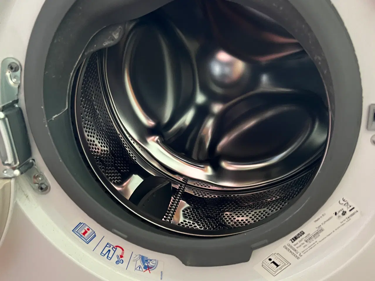 Billede 2 - Vaskemaskine - 5 år
