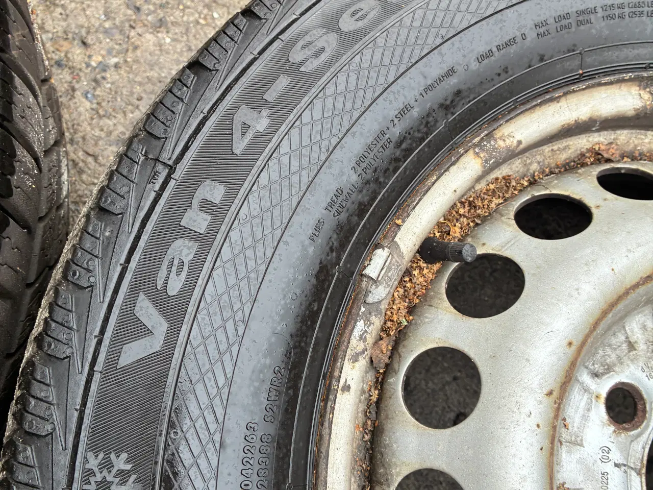 Billede 10 - Mercedes Sprinter helårs hjulsæt.