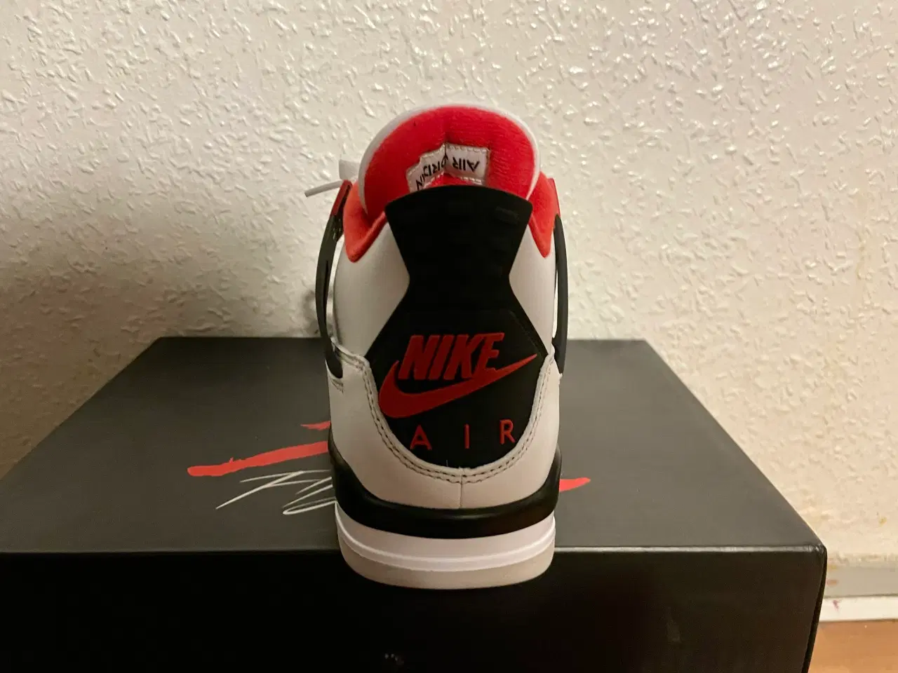 Billede 4 - Jordan 4 Retro fire red 