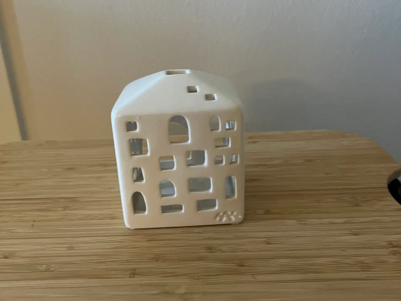 Billede 1 - Lille Kähler hus