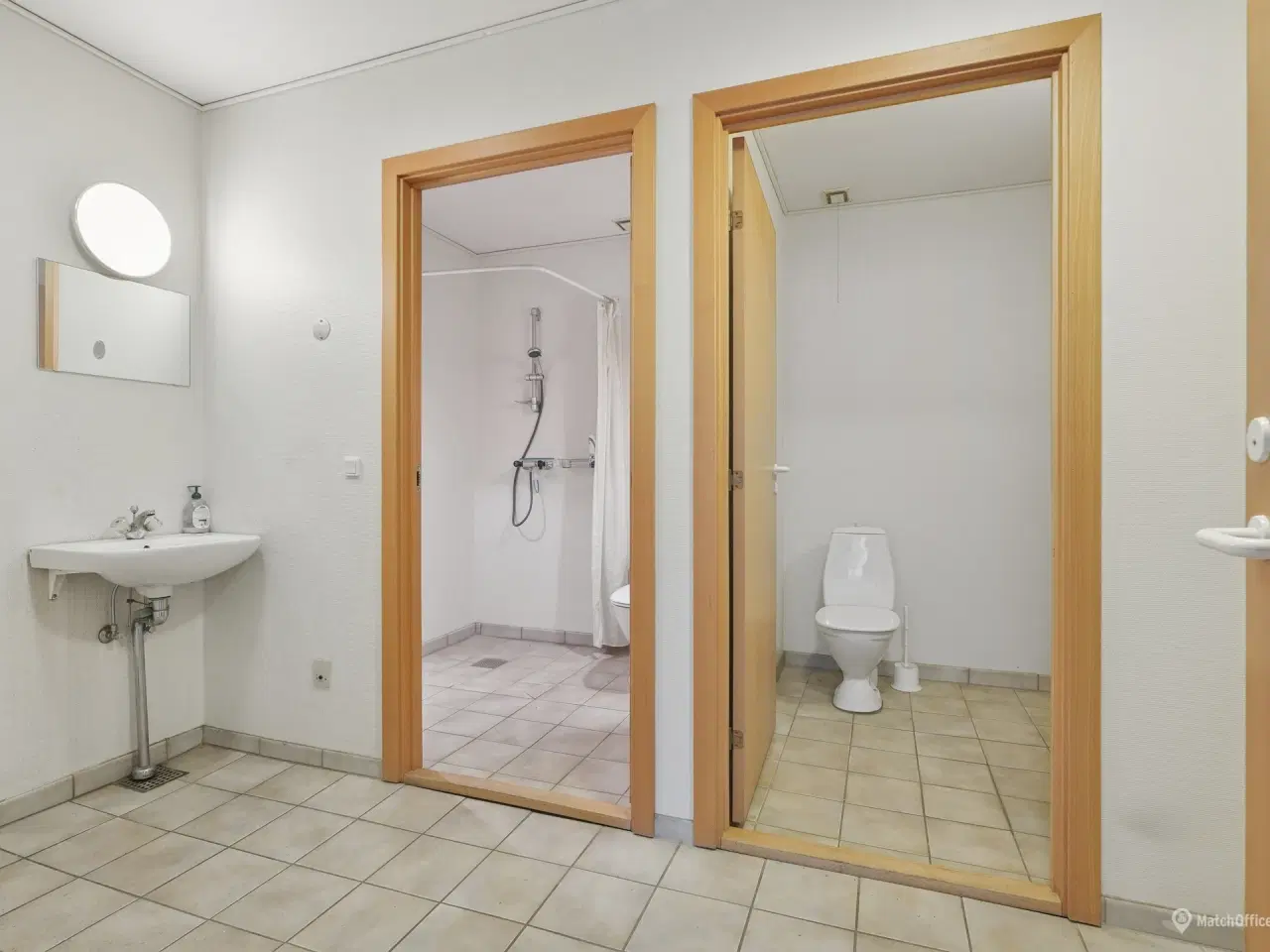 Billede 10 - Erhvervsejendom med værksted - velegnet til mange formål