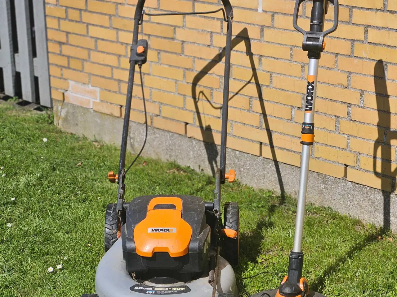 Billede 2 - Plæneklipper og trimmer 